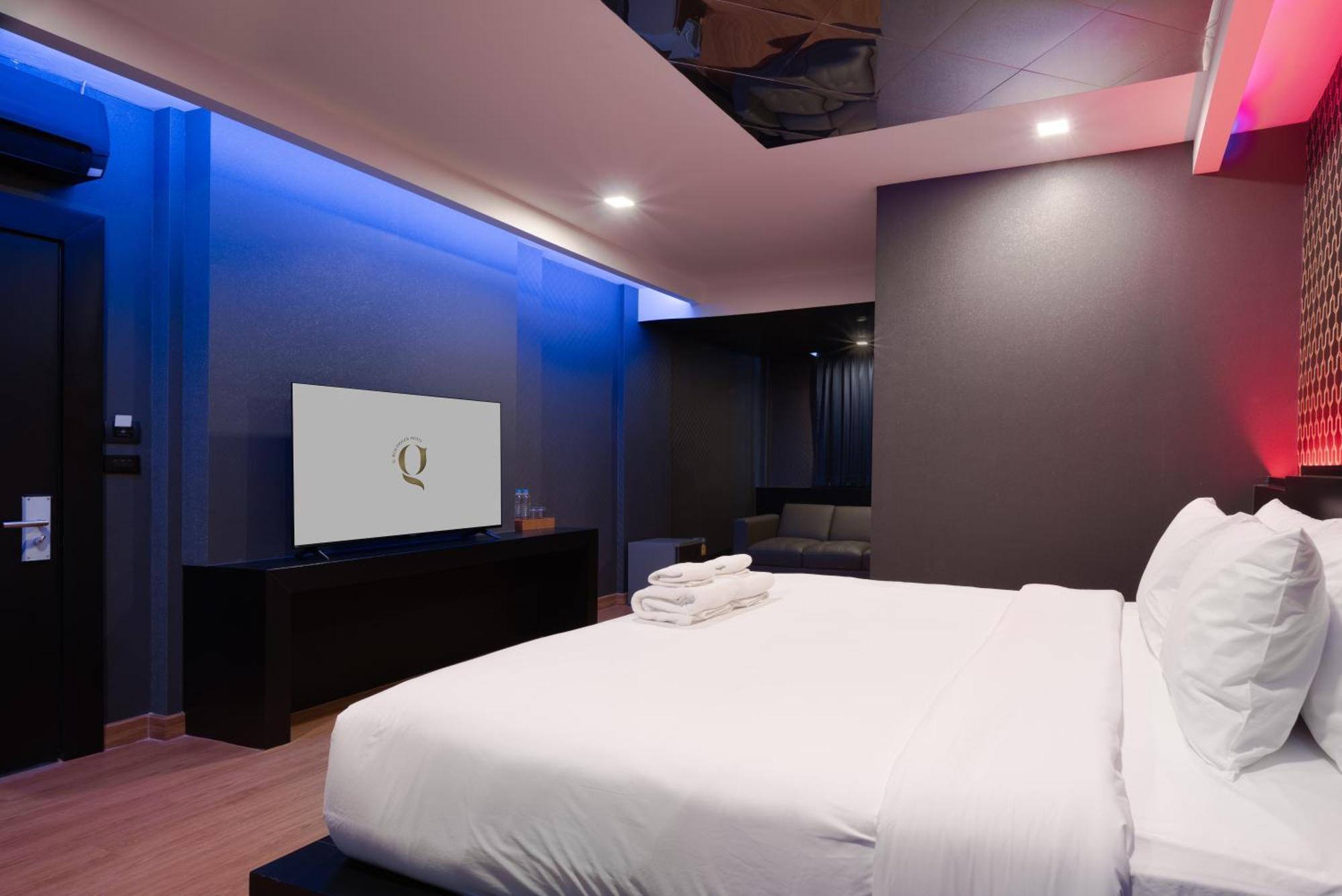G Boutique Silom Hotel Bangkok Exterior photo